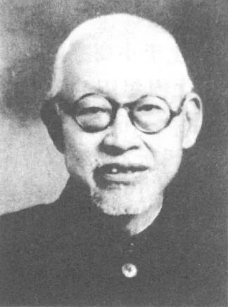 胡练九