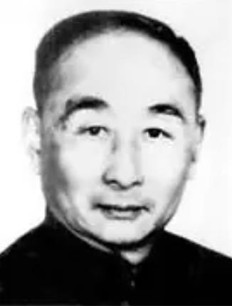 侯宝璋