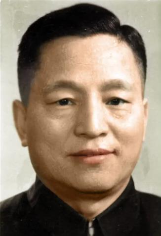 侯学煜