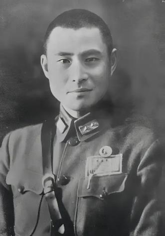 黄维