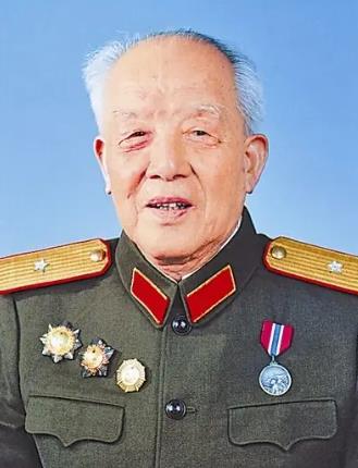 韦统泰