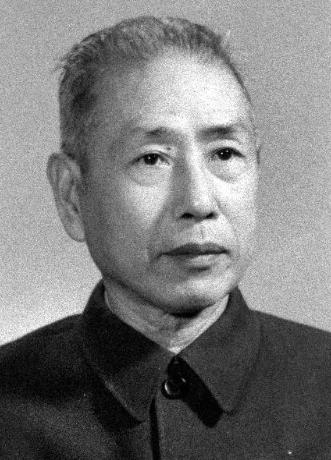 李初梨