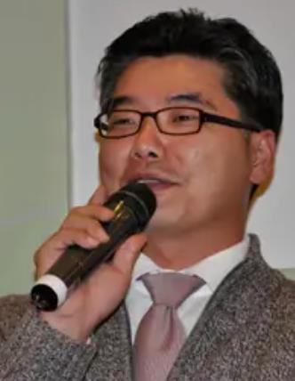 李昌源