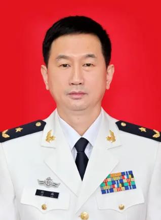 何琳