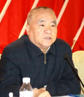 郑皆连