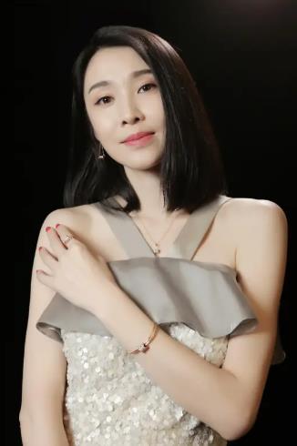 陈丽娜