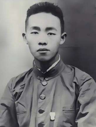 邓恩铭
