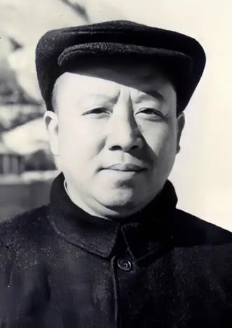 王若飞