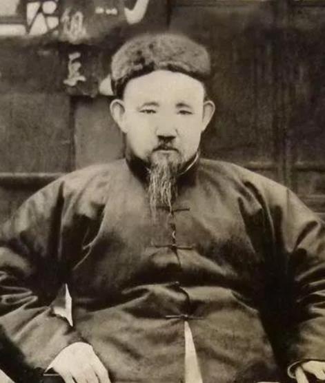 刘显潜