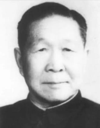 李春昱