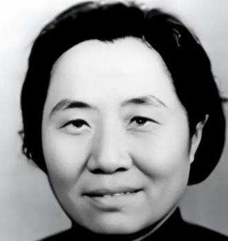 黄杰