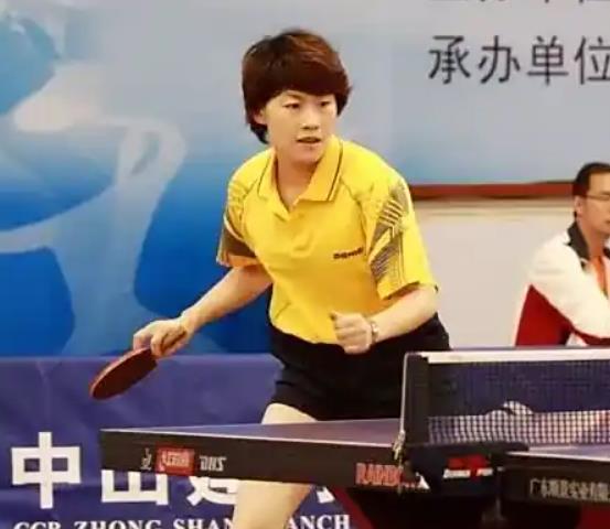 胡小新