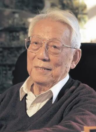 朱尊权