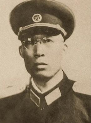 董家龙